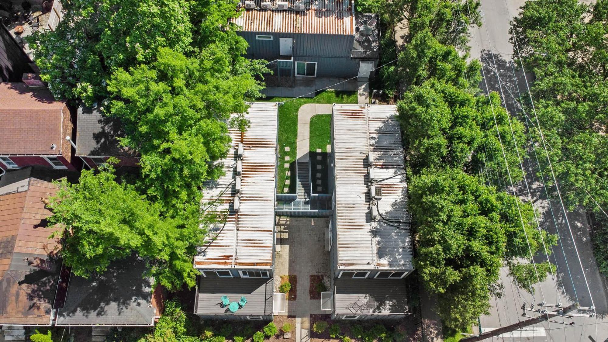 Experience The Unique Re-nu Shipping Container #5 Apartment Louisville