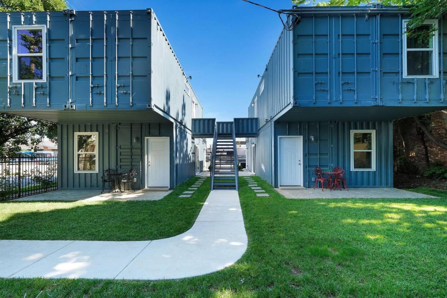Experience The Unique Re-nu Shipping Container #5 Apartment